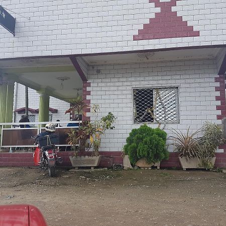 Hotel Kdv Bonaberi Bagian luar foto