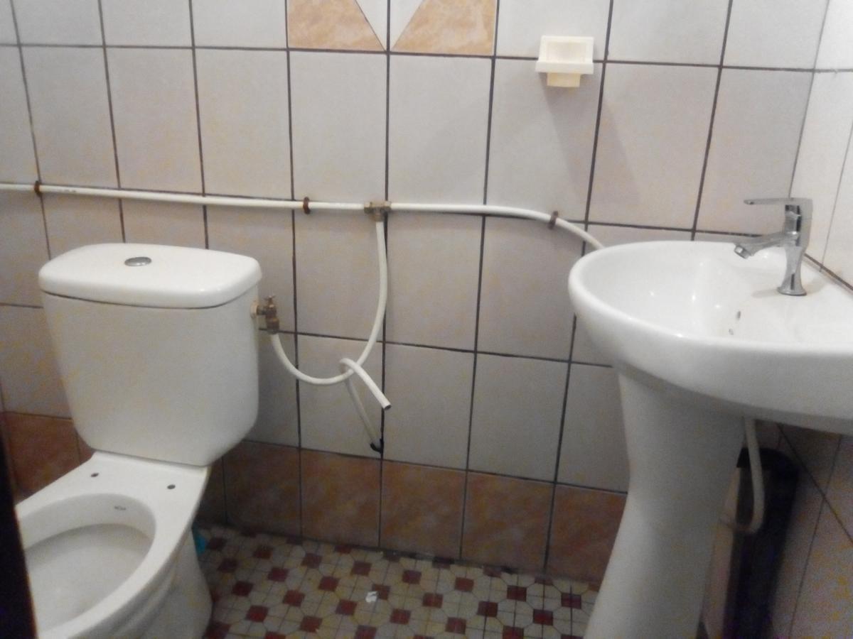 Hotel Kdv Bonaberi Bagian luar foto